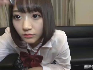 颜值牛仔裤外围妹子，舌吻互摸调情69口交扣逼后入猛操
