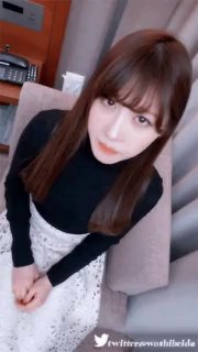 居家摄像头破解眼镜哥和白嫩的女友啪啪不到5分钟就完事了女友有点不爽
